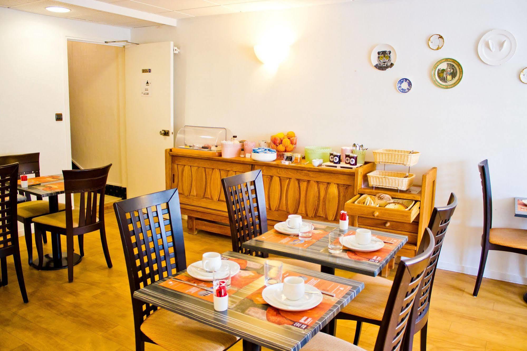La Valiz Hotel Лил Екстериор снимка